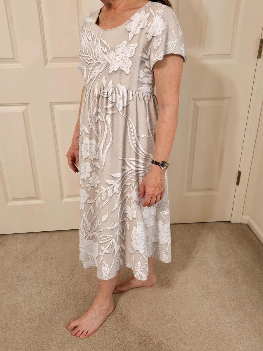 Mila | Vestido Midi Clásico
