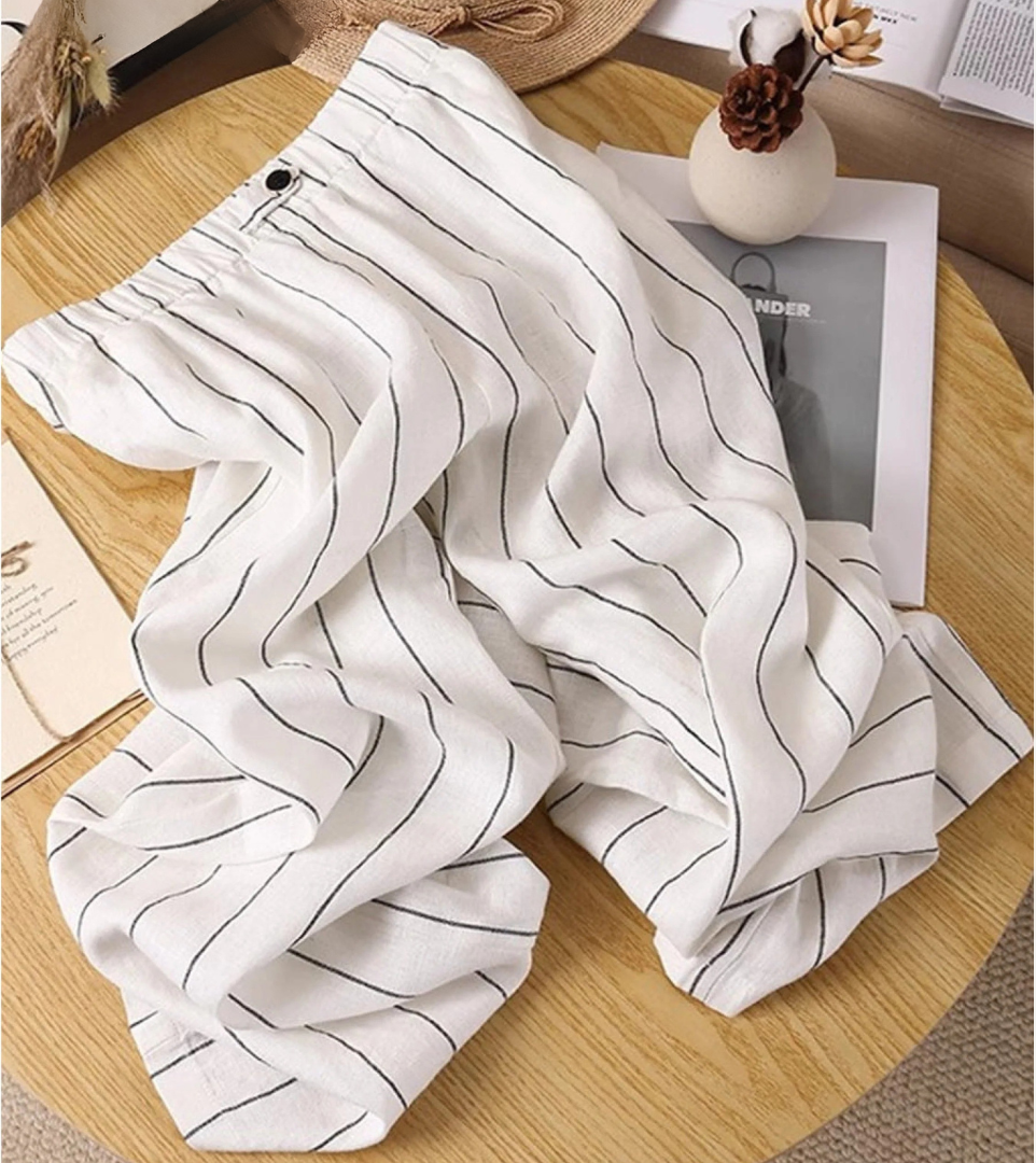 Pantalones Rayados Elegantes