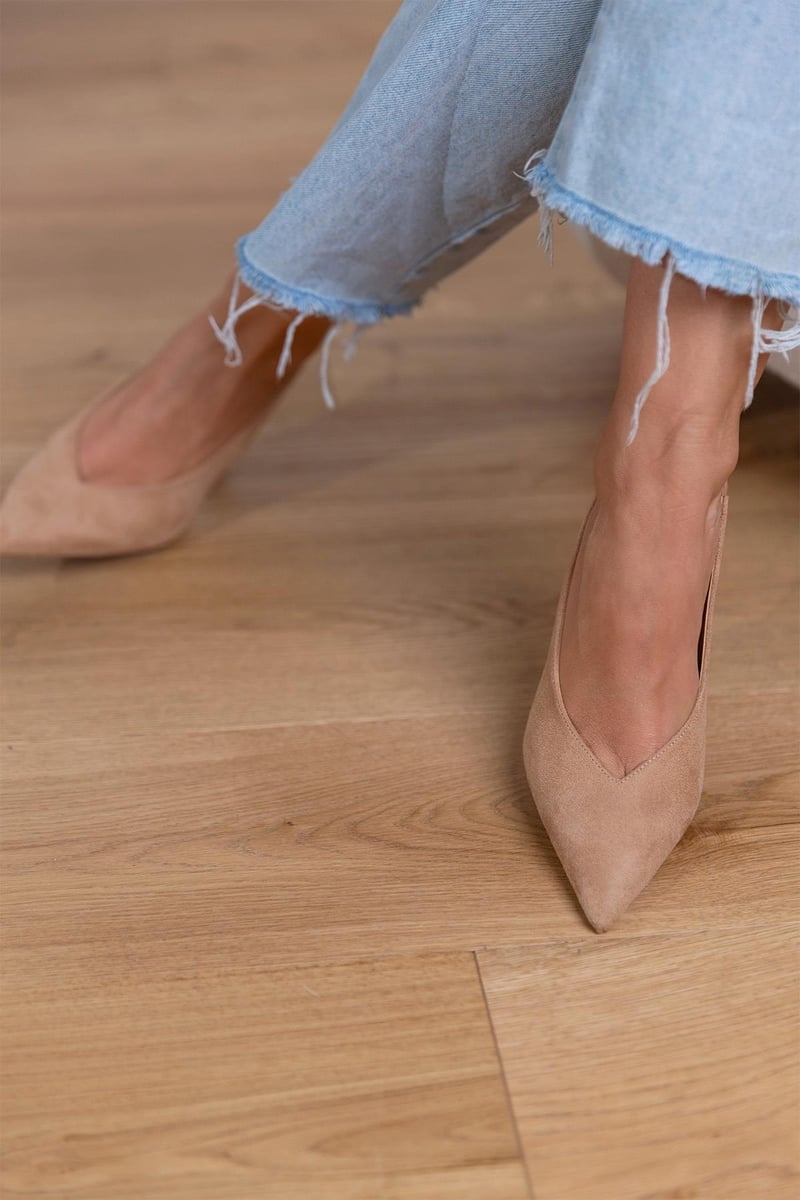 Zapatos de tacón nude slingback