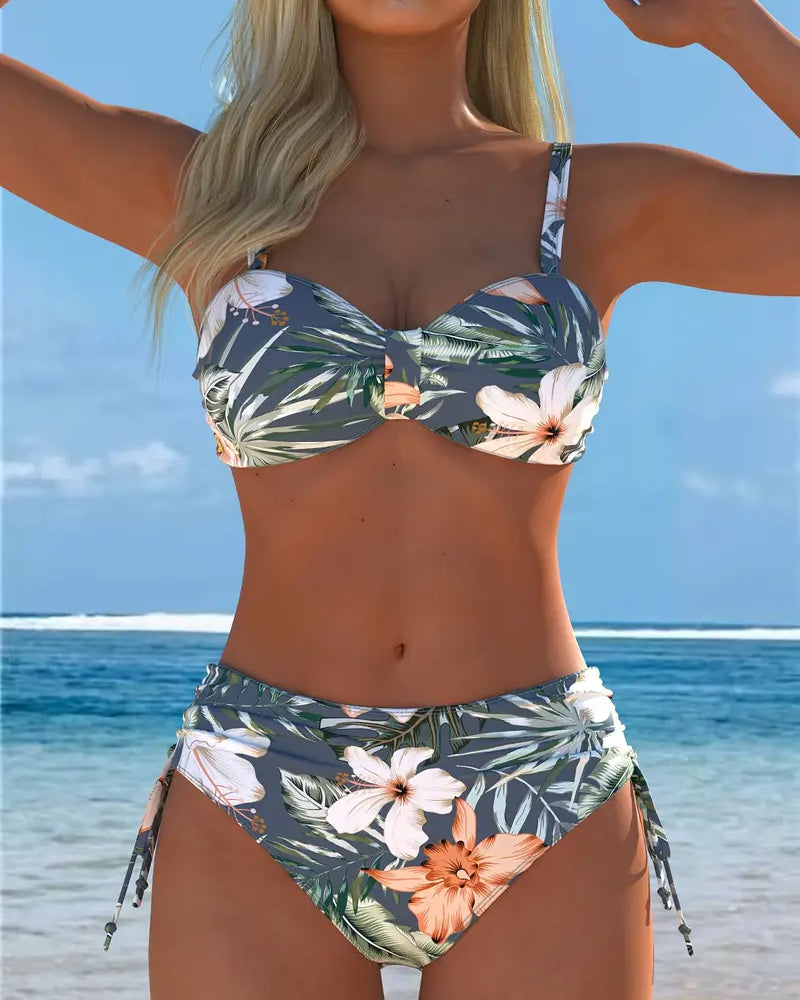 Elegante Bikini de Dos Piezas con Estampado