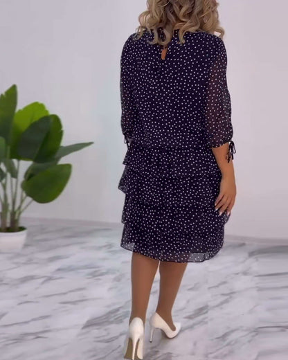 María – Vestido Elegante de Lunares con Falda Fruncida