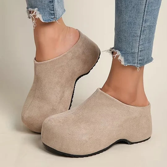 Zapatos tipo mule para mujer en un nuevo estilo