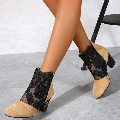 Leona – Elegantes Zapatos de Tacón de Encaje Floral