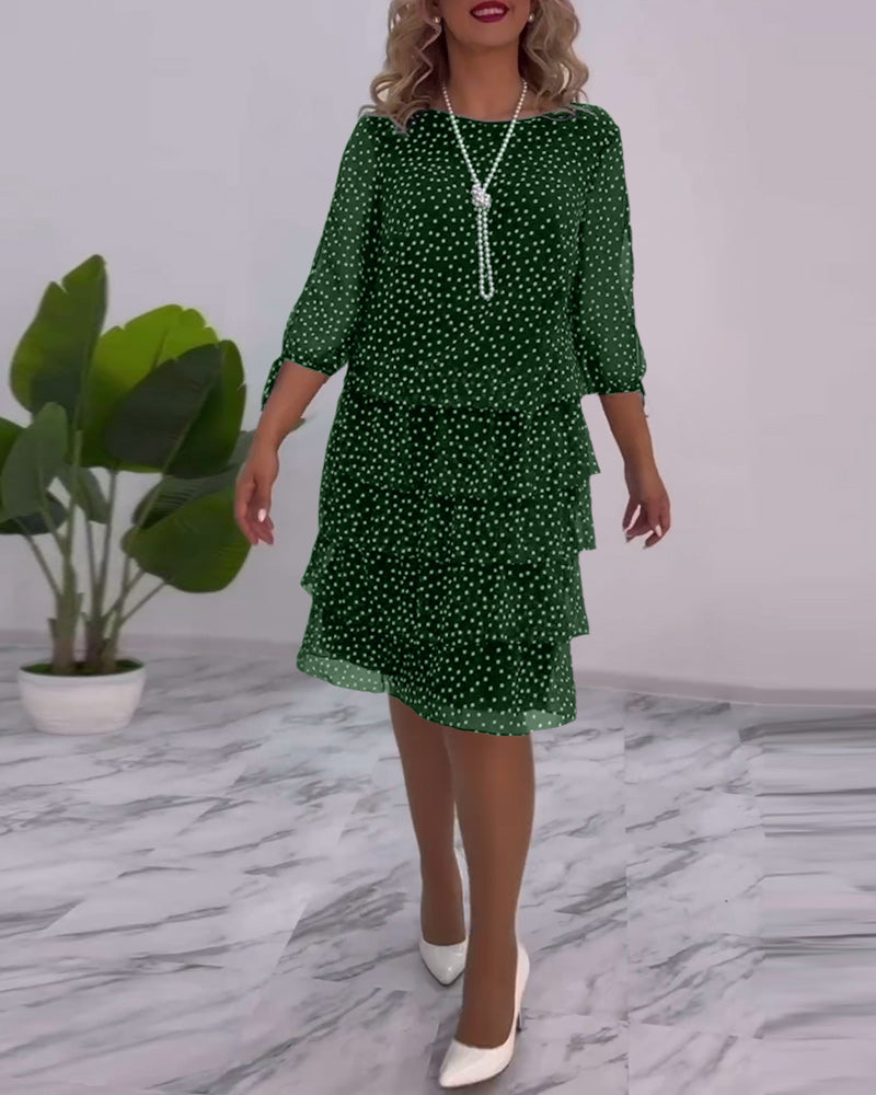 María – Vestido Elegante de Lunares con Falda Fruncida