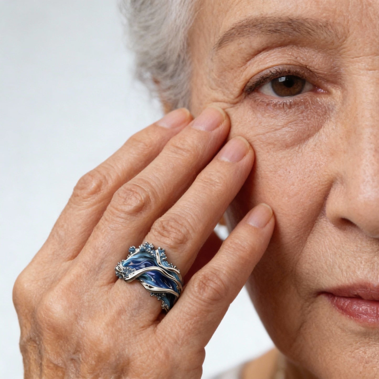 Valeria | Anillo Vintage Dorado Ola Oceánica