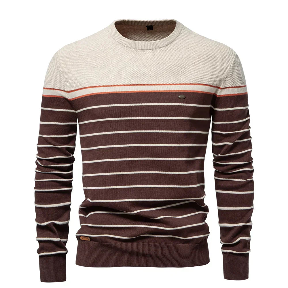 Suéter para hombre con elegante patrón de rayas