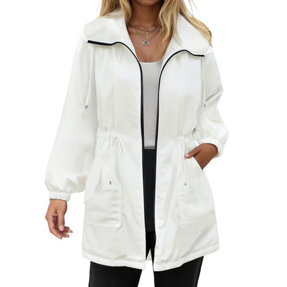 Iris – Chaqueta de lluvia ligera con capucha para mujer
