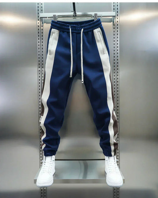 Mateo – Elegancia moderna con un toque deportivo