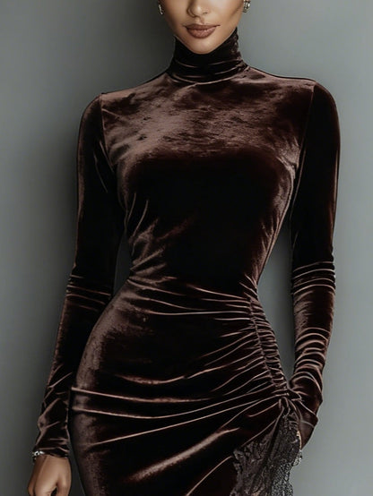 Vestido Maxi de Terciopelo Chocolate con Dobladillo Irregular de Encaje