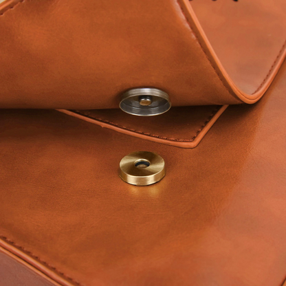 Mochila de Hombro Bernadette con Lazos Elegantes