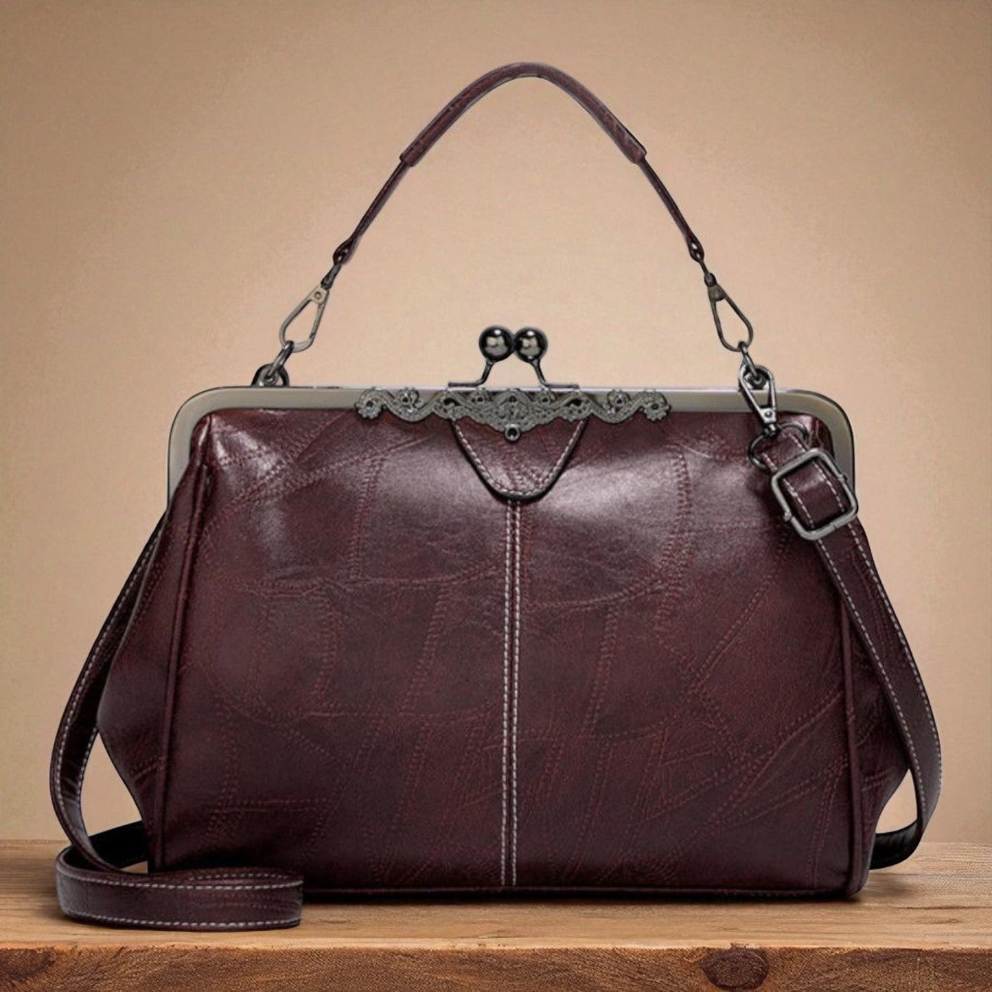 Bolsa Vintage Johanna: Elegancia Clásica