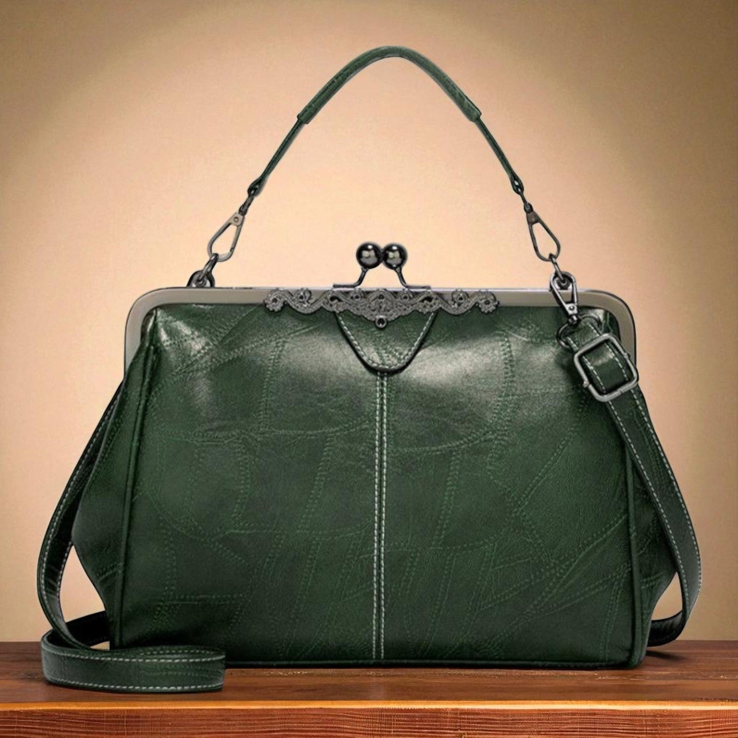 Bolsa Vintage Johanna: Elegancia Clásica