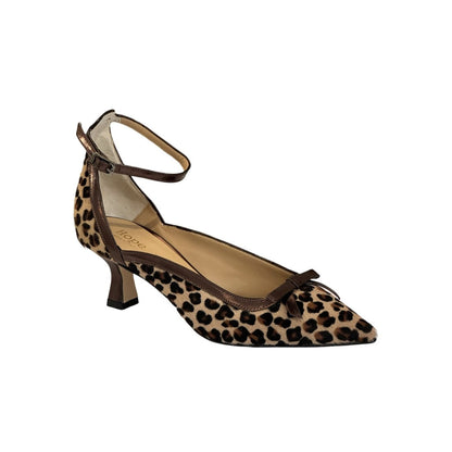 Décolleté con estampado de leopardo