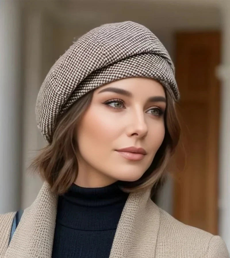 Léa | La elegancia atemporal del gorro parisino