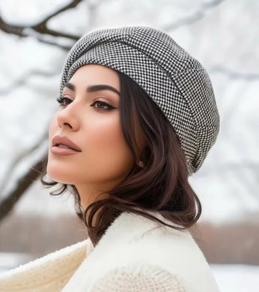 Léa | La elegancia atemporal del gorro parisino