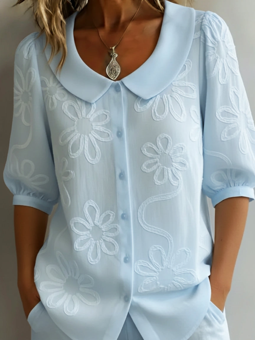 Renata | Camisa Vintage con Cuello Peter Pan Bordado