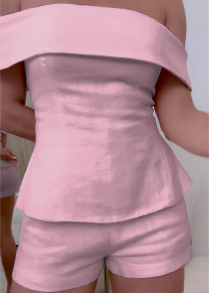 Natalia – Conjunto blanco de pureza elegante